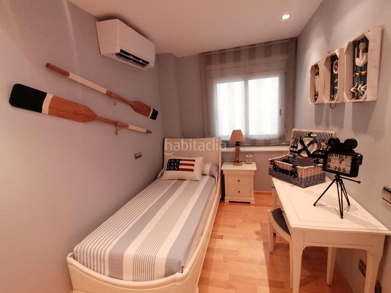 Foto 69df94a8-d9b7-4dfe-91c9-cd83ed38beb3. Piso exclusiva vivienda de diseño frente al mar con gran terraza, ascensor y 2 plazas de aparcamiento. en Calafell