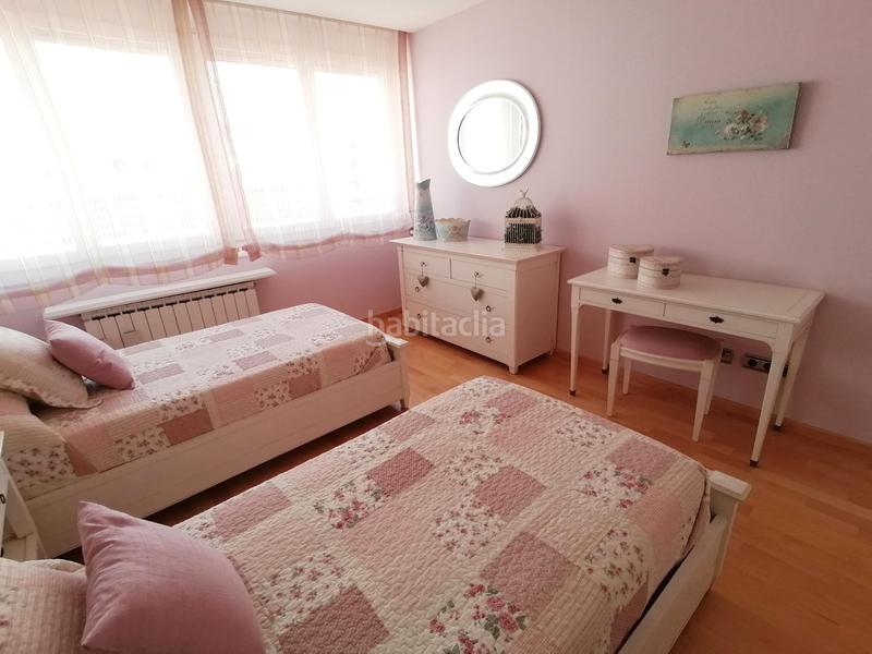 Foto abf21bea-3251-4bfc-8451-b4ebd16c5e3f. Piso exclusiva vivienda de diseño frente al mar con gran terraza, ascensor y 2 plazas de aparcamiento. en Calafell
