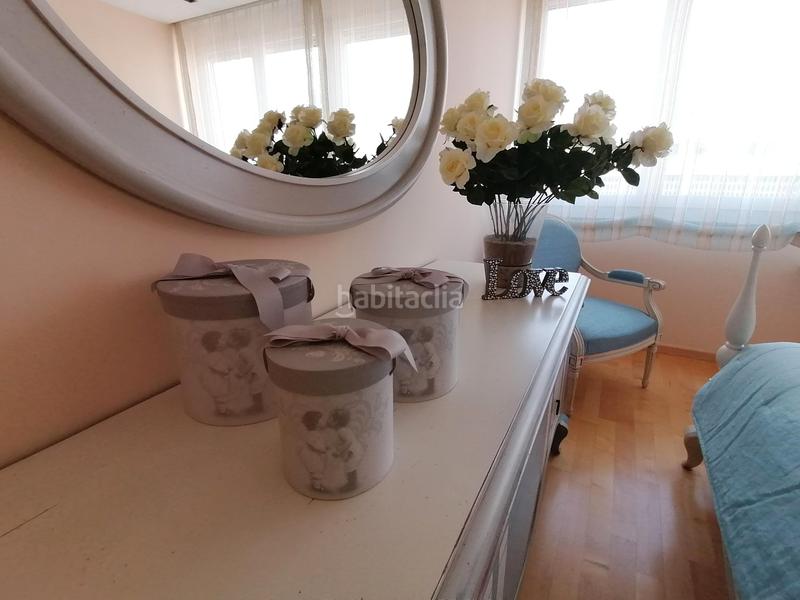 Foto d07af711-d922-4c8b-a3a4-f0e2b477df57. Piso exclusiva vivienda de diseño frente al mar con gran terraza, ascensor y 2 plazas de aparcamiento. en Calafell
