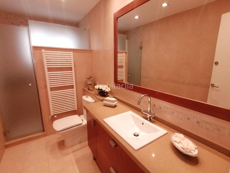 Foto d378ebcf-7b97-40fe-97e4-895d360feb64. Piso exclusiva vivienda de diseño frente al mar con gran terraza, ascensor y 2 plazas de aparcamiento. en Calafell