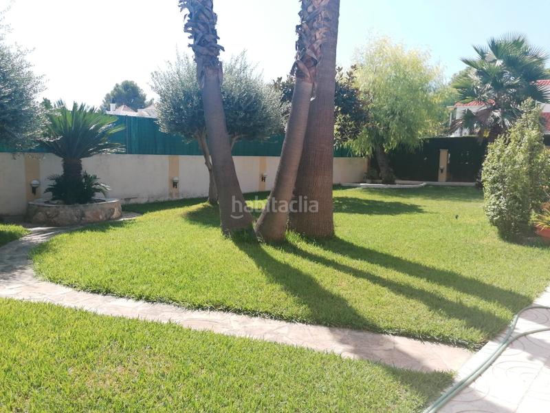 Foto a667c003-866b-4708-b9de-bb341a87966c. Xalet amb calefacció aparcament a Els Masos - Els Garrofers Coma-ruga