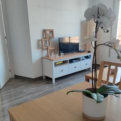 Appartement à Creu Alta. Exclusiva vivienda amueblada con terraza y trastero en la creu a