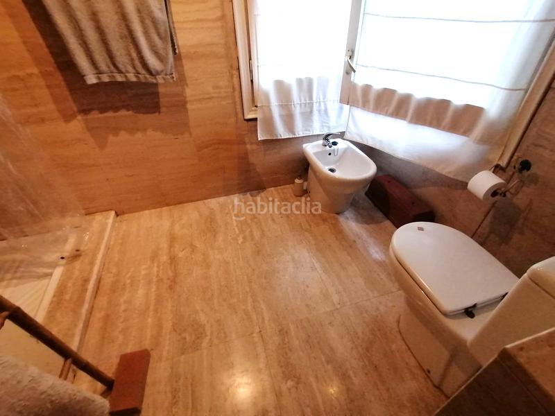 Foto 198c0098-6c20-42a7-bf17-f2879b2f766c. Chalet with fireplace heating parking pool in Bellaterra