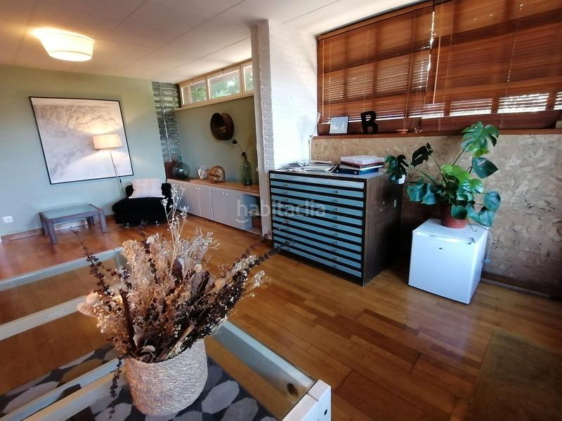 Foto 905a82d9-ce61-44b7-9351-4583a5aa6c4b. Chalet with fireplace heating parking pool in Bellaterra