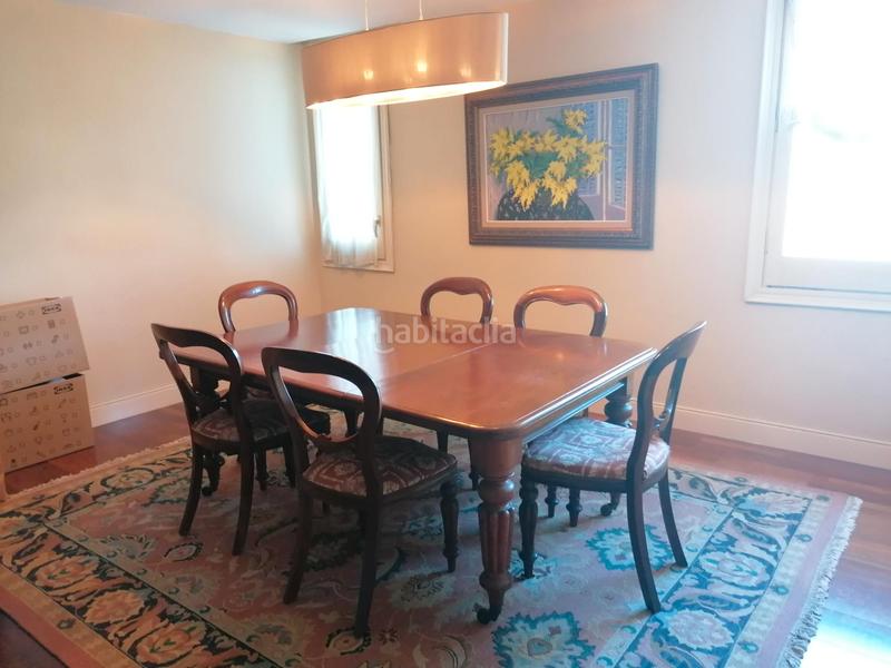 Foto 9f871394-3613-4266-9bb7-ac02e8568116. Chalet with fireplace heating parking pool in Bellaterra