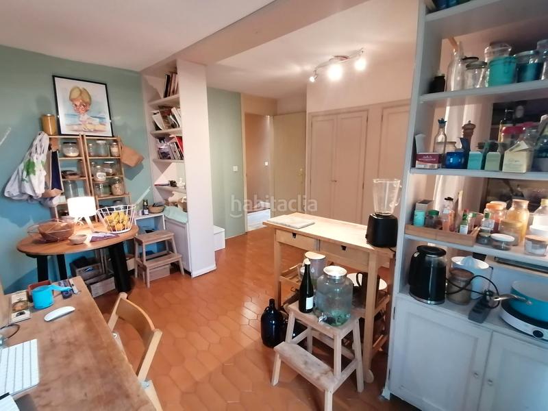 Foto d1b8b2f7-f9dd-4451-b5cb-2b9aec886698. Chalet with fireplace heating parking pool in Bellaterra