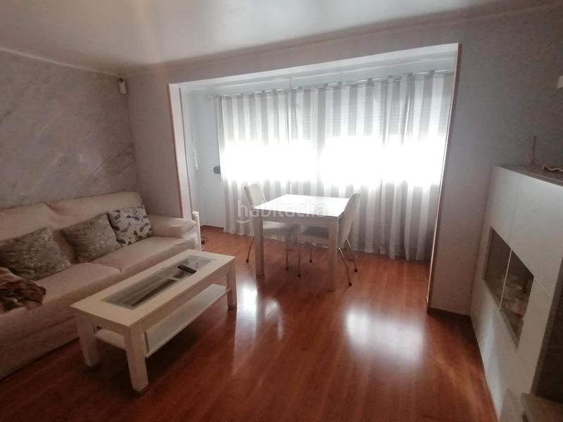 Foto 4a138303-e3c8-499a-8681-77be4dabc5e6. Etagenwohnung mit heizung in Els Merinals Sabadell