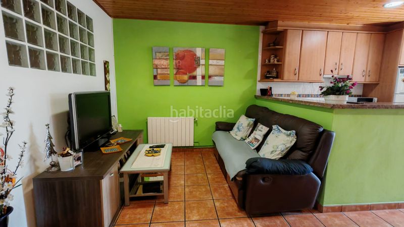 Foto a243a8b8-4839-4d88-92ad-f829b16d6d24. Dúplex amb calefacció a Creu de Barberà Sabadell