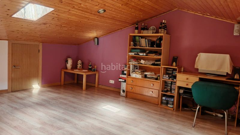 Foto e82e925f-5015-4eff-ab28-2174a986a243. Dúplex amb calefacció a Creu de Barberà Sabadell