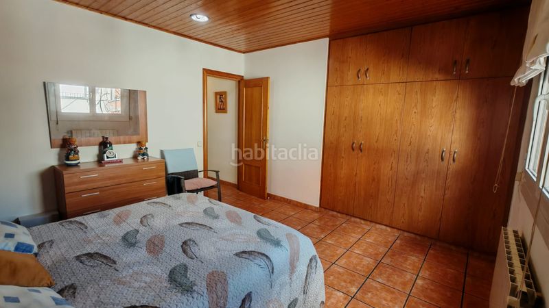 Foto f8d04044-1c64-4ca5-9275-b8616f4ab491. Dúplex amb calefacció a Creu de Barberà Sabadell