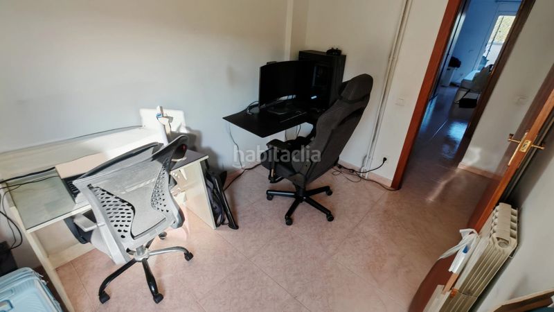 Foto 55c991de-3535-4836-8f07-fdb5cf84e832. Dúplex amb calefacció aparcament a Ca n´Oriol Rubí