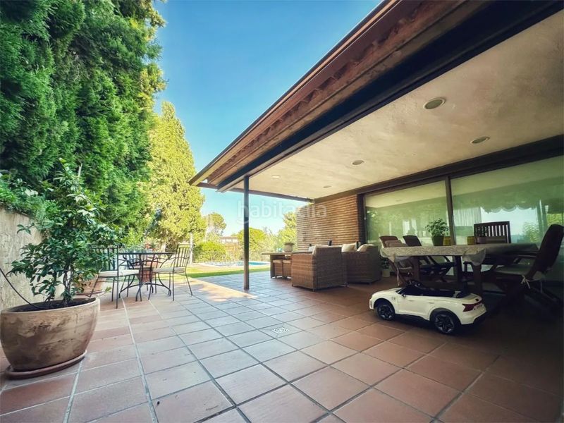 Foto 64c21968-98ee-4ef8-b7a1-8f8d98a8e21d. Casa amb xemeneia calefacció aparcament piscina a Bellaterra