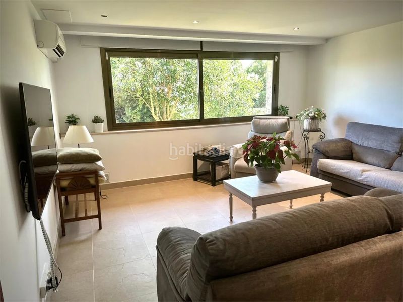 Foto 9eeebd31-54f1-46aa-9cb8-0cf4e6dbc46a. Casa amb xemeneia calefacció aparcament piscina a Bellaterra