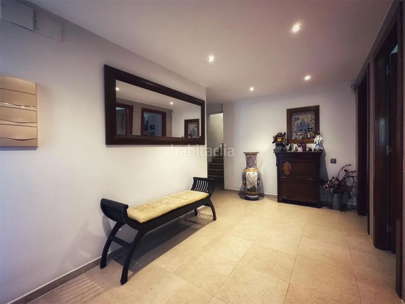 Foto df1a1410-b9cf-41d5-8da8-41b3001dd455. Casa amb xemeneia calefacció aparcament piscina a Bellaterra