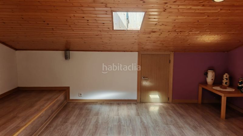 Foto 2ae764ed-9ac7-47e0-a500-c7e6c90dd701. Dúplex amb calefacció a Creu de Barberà Sabadell