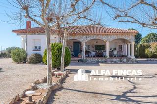 Casa  Paraje camino de zumacares tejar de santa ana 70 polígono 33. Casas en san clemente
