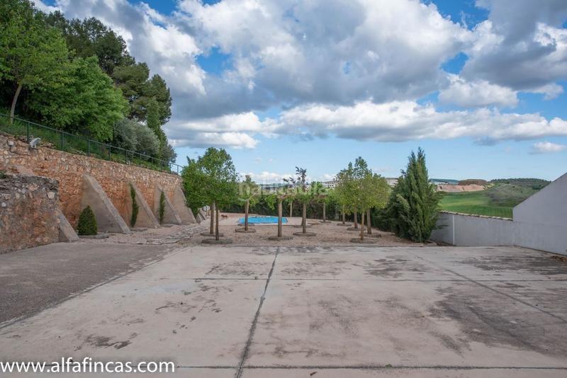 Foto 1652627b-00c1-42ef-8e89-ef342bd3656e. Xalet amb aparcament piscina a Villaescusa de Haro