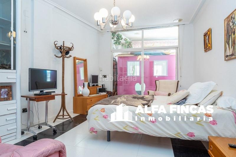 Foto b4dedcba-9db9-44e2-a71e-b2415f6a231a. Chalet avec parking dans Mota del Cuervo