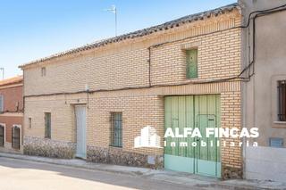 Xalet  La luz. Casa en venta en la alberca de zancara
