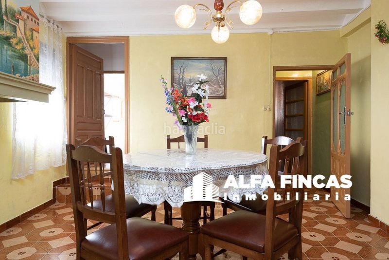 Foto a3ce4b1a-0e2d-42f4-82ed-d7579758c021. Chalet con parcheggio in Enguídanos