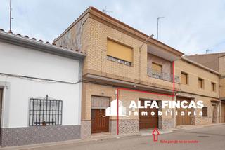 Xalet a Convento 22. Casa en venta en la alberca de zancara