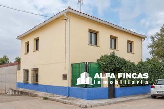 Chalet  Tresjuncos. Casa en venta en villaescusa de haro