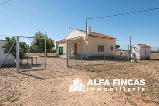 Xalet en 34. Casa de campo en venta en el provencio