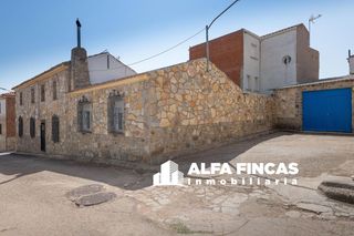 Chalet à Aire 7. Casa en venta en la almarcha