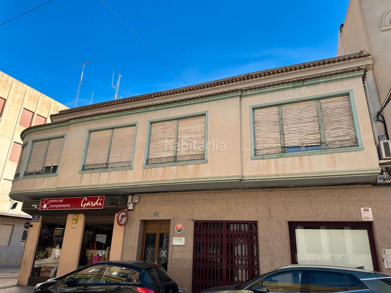 Foto f9ef7a64-60b0-4594-84ea-c21122124d17. Edificio  residencial en venta en calle verge dels desamparats en Novelda