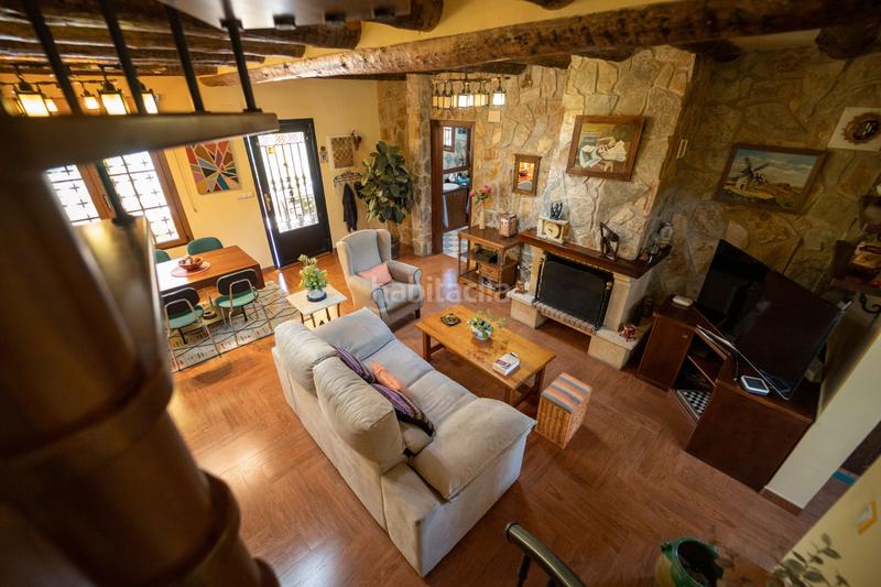 Foto b02a021c-a1c0-4308-875a-e0106ce5133c. Chalet en Novelda