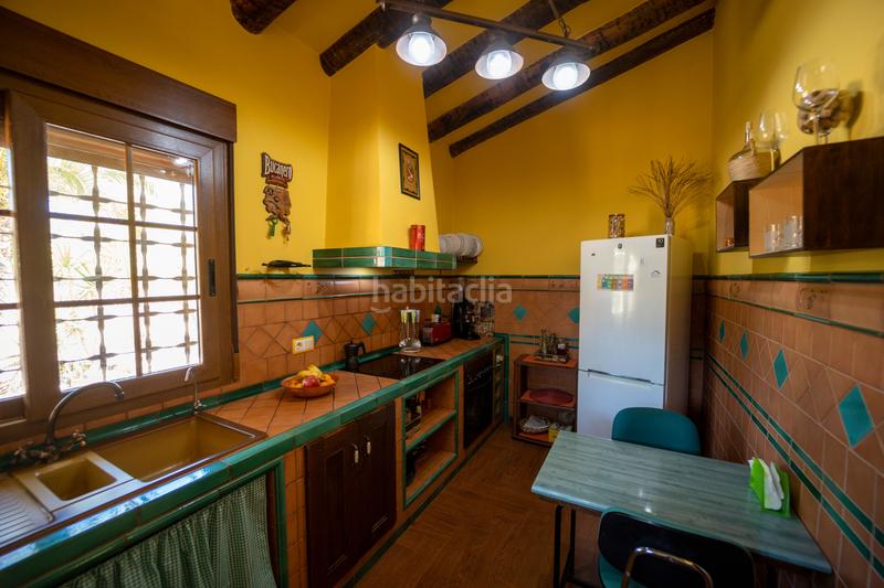 Foto e8269965-2424-4b0c-998c-d002f30608de. Chalet en Novelda