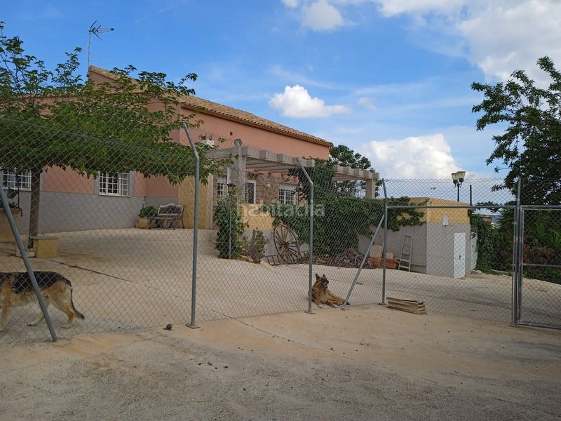 Foto c60d10f9-52ab-4a7a-a449-15d94992c1fb. Chalet en Romana (la)