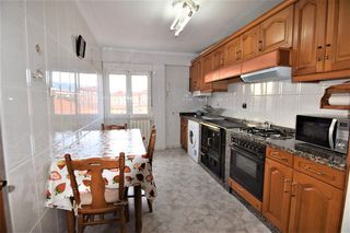 Rent Flat  Teodoro cuesta. Piso en alquiler en ciudad naranco, 2 dormitorios.