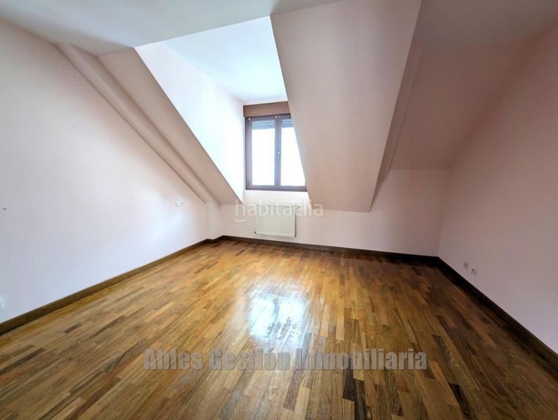 Foto a029a26b-5a93-43f0-8654-98ab85aaf218. Appartamento con riscaldamento parcheggio in Salesas - Foncalada - Campoamor Oviedo