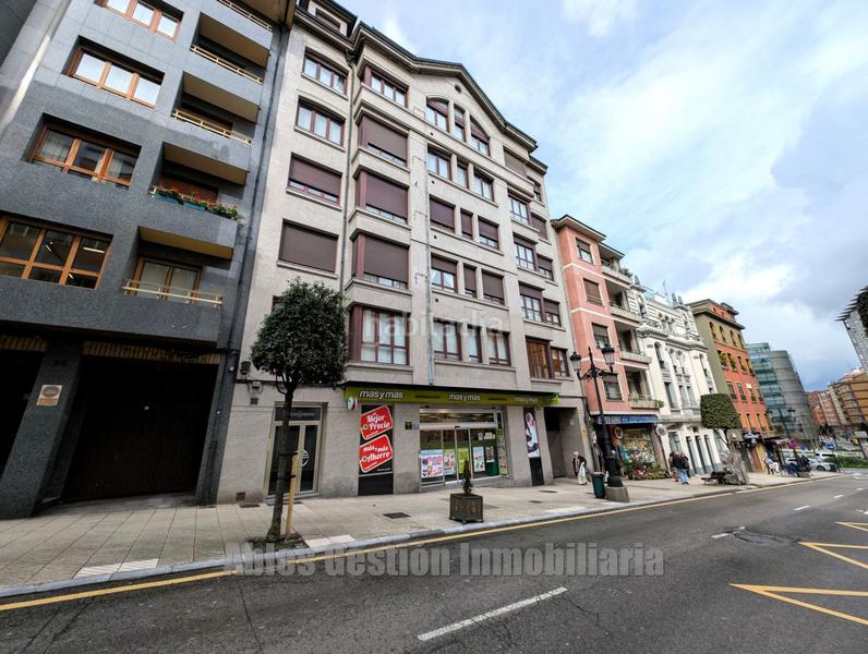 Foto dd19865f-41a7-4750-a1ad-171eae1fb105. Appartamento con riscaldamento parcheggio in Salesas - Foncalada - Campoamor Oviedo