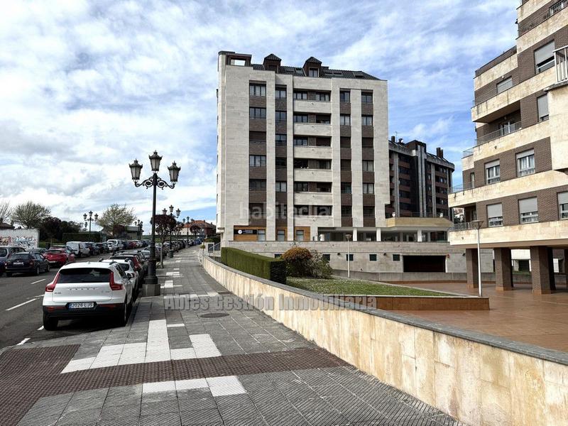 Foto 661a8083-26db-4927-b4a6-5a2822d02874. Pis amb calefacció aparcament a Montecerrao Oviedo
