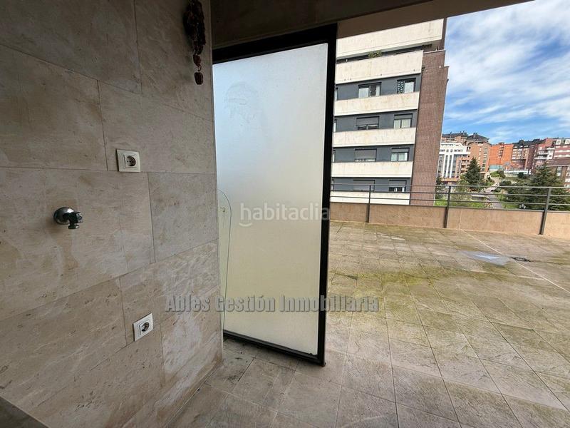 Foto b7fe3217-ad45-4d1a-b51c-9c67a6bc0ba6. Pis amb calefacció aparcament a Montecerrao Oviedo