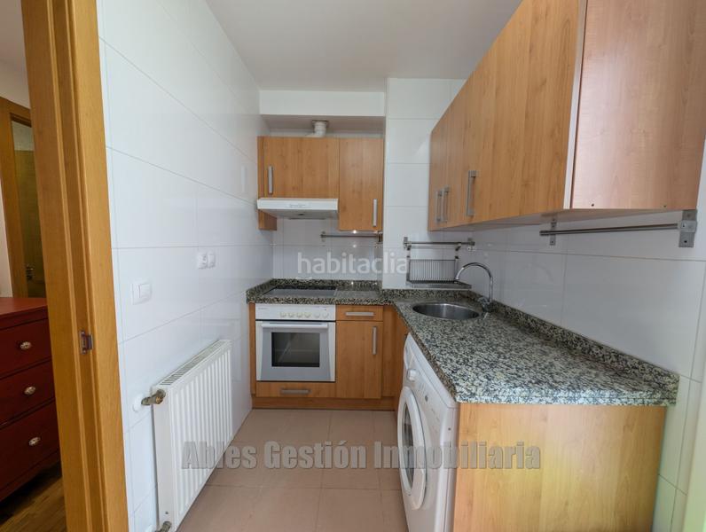 Foto 9a23b313-fbaa-4045-b686-2b36e669b178. Alquiler piso en torre de abajo 73 piso en alquiler en Sama, 1 dormitorio. en Langreo