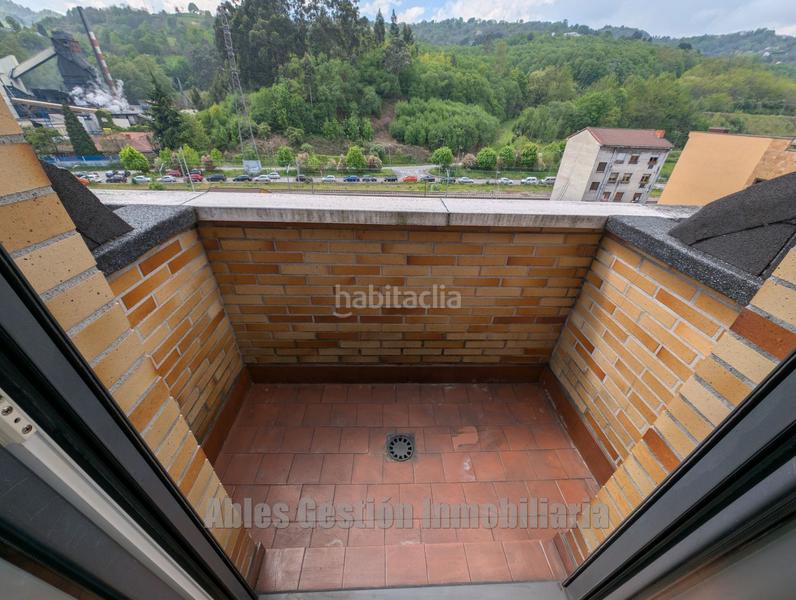 Foto e6d414c7-93f3-47ea-aae9-c17621f286c9. Miete etagenwohnung in torre de abajo 73 in Sama Langreo