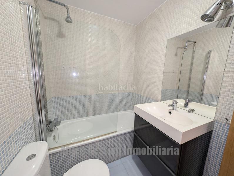 Foto f5d4470e-3871-446b-b19b-a66971dd9cc2. Miete etagenwohnung in torre de abajo 73 in Sama Langreo