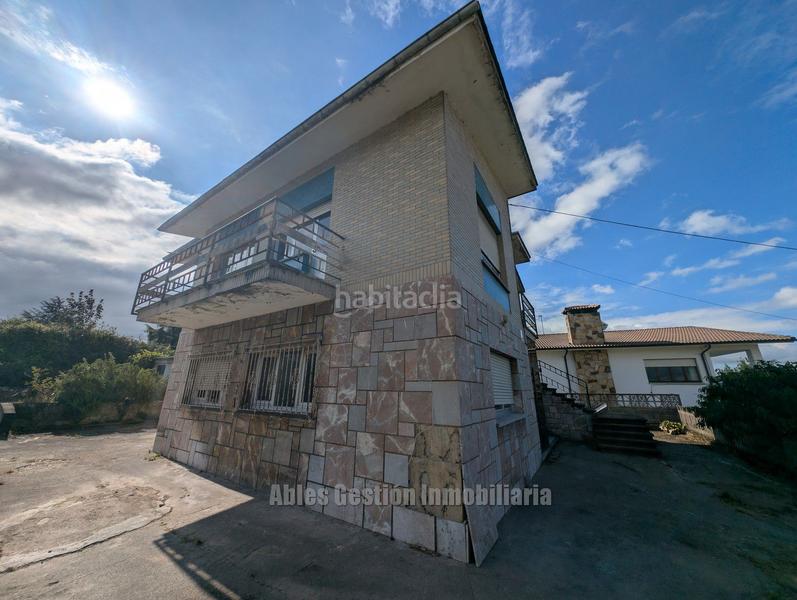 Foto 091a065f-9ea3-4055-9acb-53c19bcf2dda. Chalet en el villar 12 chalet en venta en Lugones, 6 dormitorios. en Siero