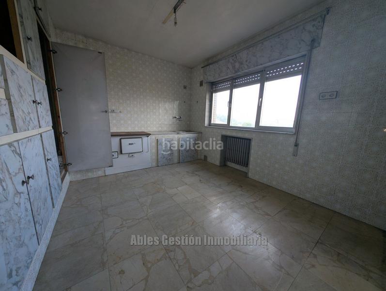 Foto 0c72a898-e422-48e8-9cc2-beb9246cea8e. Chalet en el villar 12 chalet en venta en Lugones, 6 dormitorios. en Siero