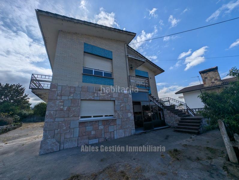 Foto 7d599748-b898-4a20-8e6d-5ed3ae678201. Chalet en el villar 12 chalet en venta en Lugones, 6 dormitorios. en Siero