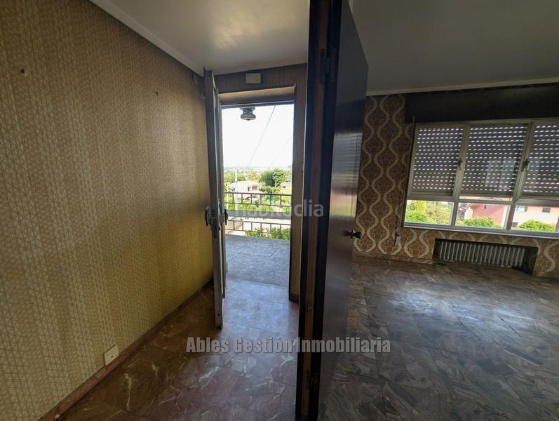 Foto 9f5a21a0-be9d-4559-93f1-be01ade08032. Chalet en el villar 12 chalet en venta en Lugones, 6 dormitorios. en Siero