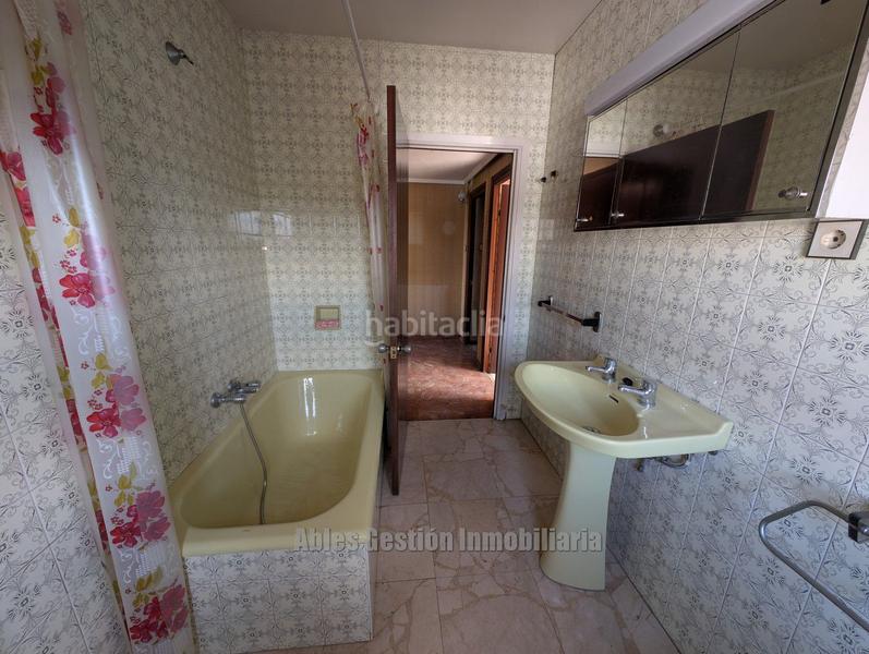 Foto a8ac0c92-8fe5-4512-bb91-ee6a03ec6b61. Chalet en el villar 12 chalet en venta en Lugones, 6 dormitorios. en Siero