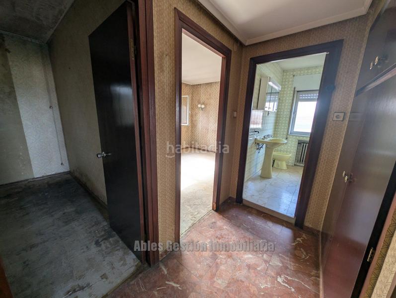 Foto c2059c73-d56a-4cc6-8c44-4a24d839f3de. Chalet en el villar 12 chalet en venta en Lugones, 6 dormitorios. en Siero