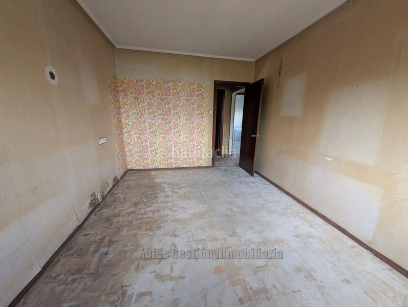 Foto d1ba32e7-37ab-4b90-9fba-7910518fe176. Chalet en el villar 12 chalet en venta en Lugones, 6 dormitorios. en Siero
