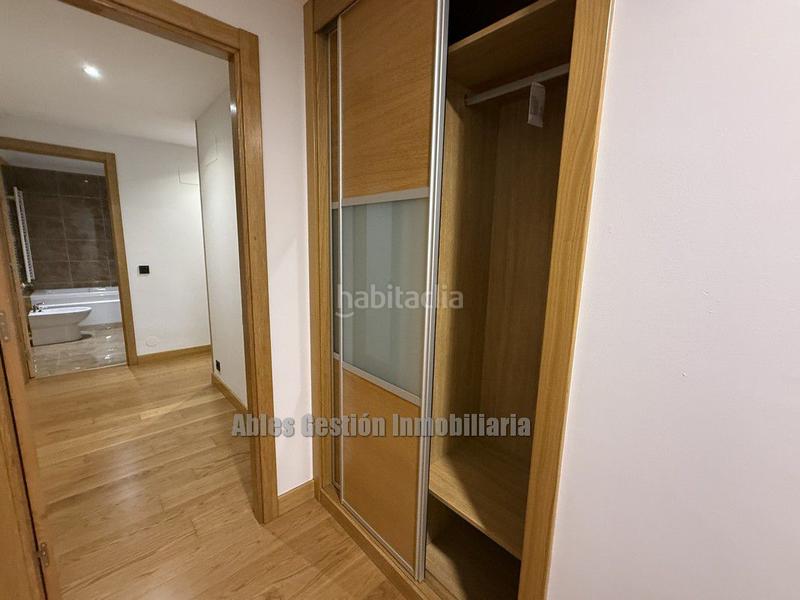 Foto 345f3ba7-0cc4-4e7d-a821-9e03157a9c24. Location appartement dans tapia de casariego 5 dans Oviedo