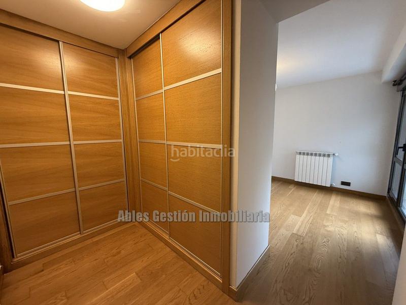 Foto a891fa77-2395-43b4-853e-8f3c0a844a66. Location appartement dans tapia de casariego 5 dans Oviedo