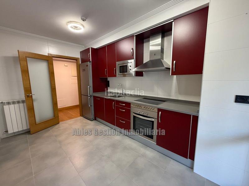 Foto d3e60e75-983f-48fd-acbf-462721b21f9d. Rent flat in tapia de casariego 5 in Parroquias Sur - La Manjoya Oviedo